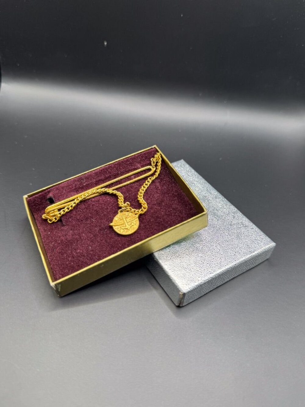 Vintage Gold Tone Tie Clip Bar Chain Bird Medallion Mid Century Mens